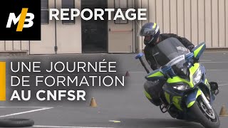 Une journée de formation au pilotage moto avec les Gendarmes au CNFSR  Reportage [upl. by Santiago]