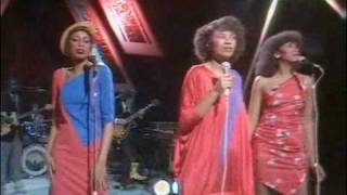 Pointer Sisters Slow Hand  Live on BBCs Russell Harty 1981 [upl. by Jsandye]