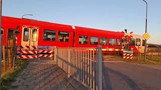 Spoorwegovergang Varsseveld  Dutch Railroad Crossing [upl. by Leen883]